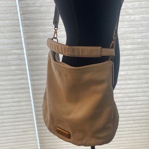 Crossbody/shoulder bag